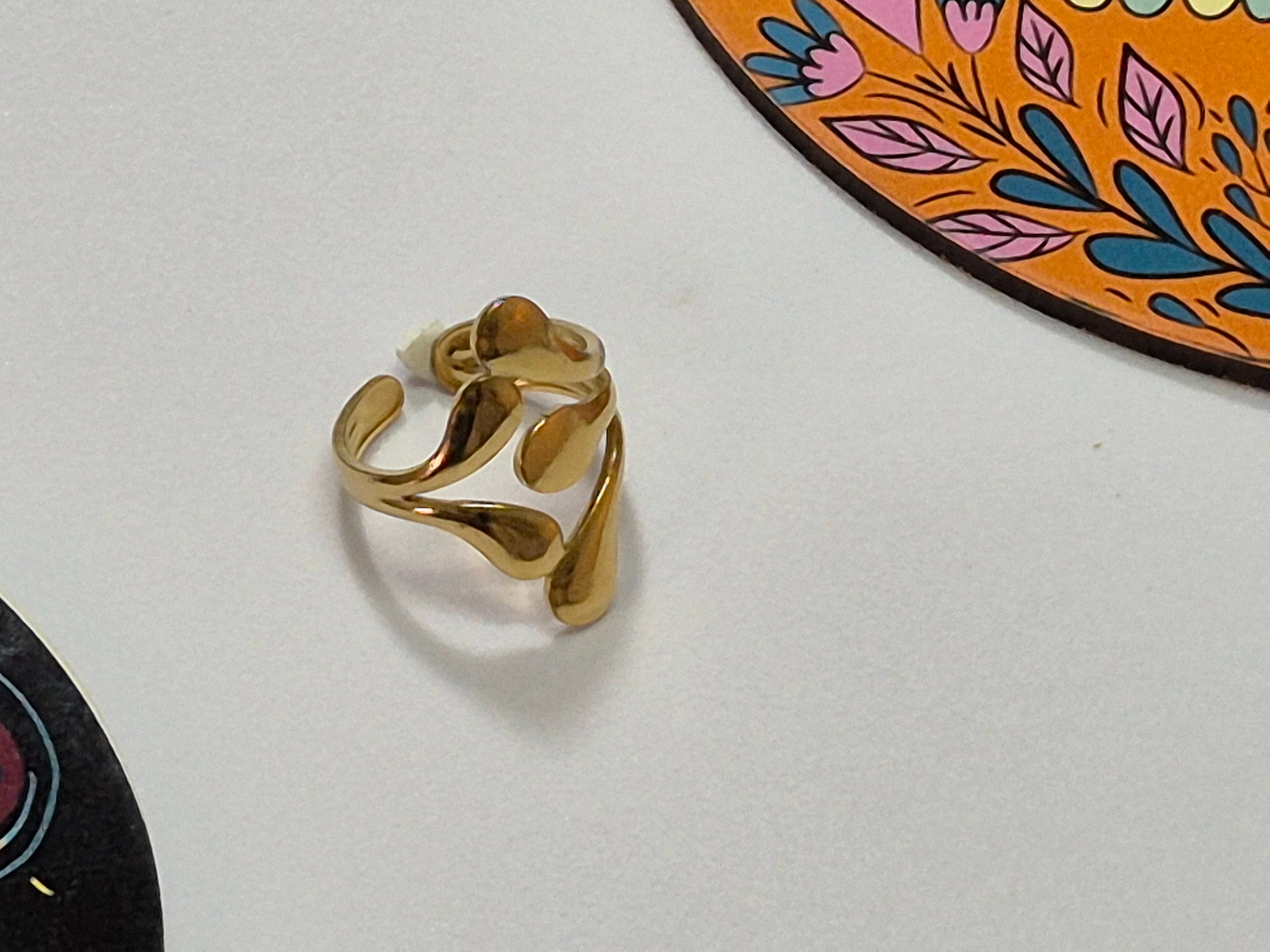 ANTI TARNISH TULIP RINGS