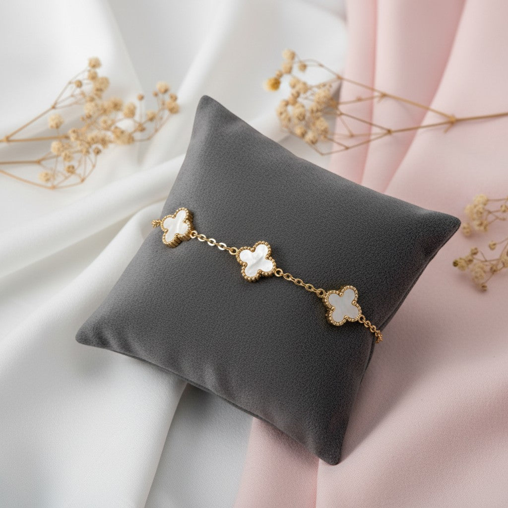 kavi white clover leaf chain bracelet