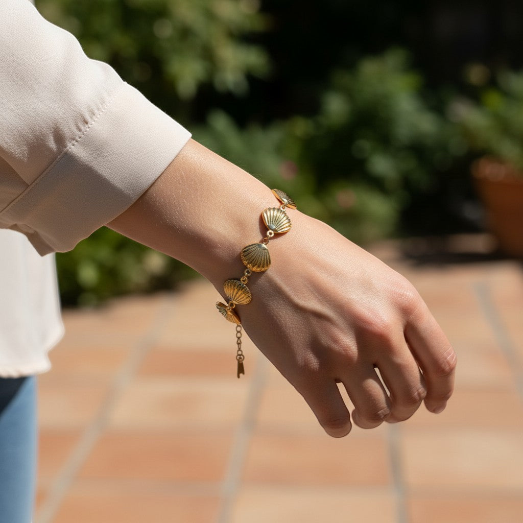 Sima sea shell bracelet