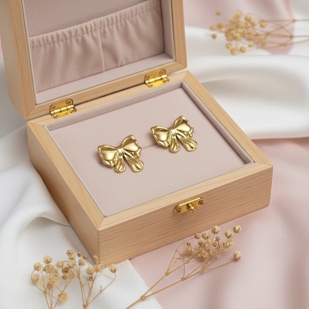 Buva solid bow earrings